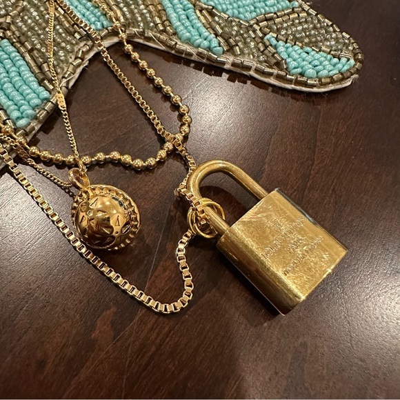 Louis Vuitton Lock Necklace Layered Set Globe Ball Chain Stainless Steel Gold - Picture 16 of 17